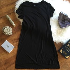 Black short sleeve Mossimo